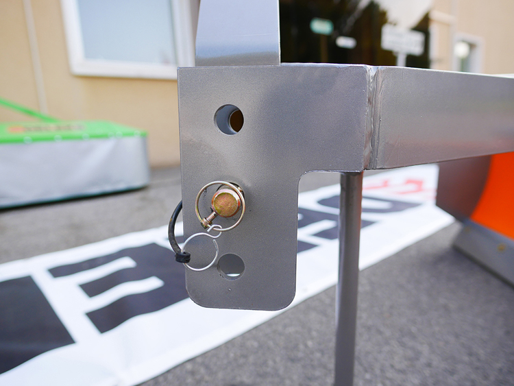 DELEKS DL 110 földgyalu gréder hátsó függesztésű - Starex Pro Kft.