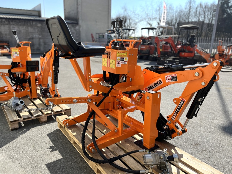 DELEKS&nbsp;DRS 1000T&nbsp;árokásó adapter oldalmozgatással&nbsp;-&nbsp;Starex Pro Kft.