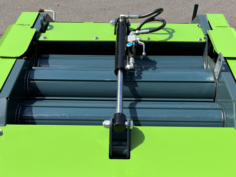 DELEKS STAR 850 körbálázó mini - Starex Pro Kft.