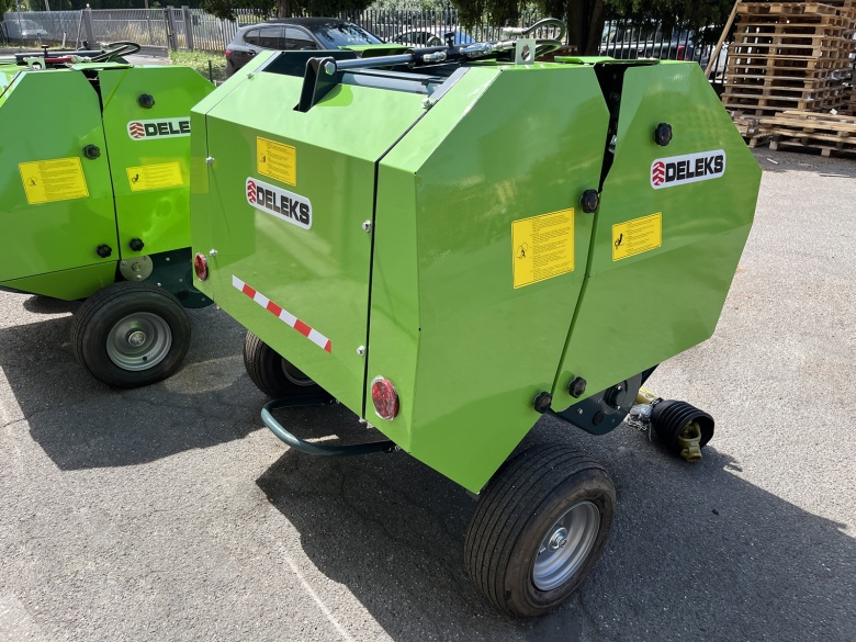 DELEKS STAR 850 körbálázó mini - Starex Pro Kft.