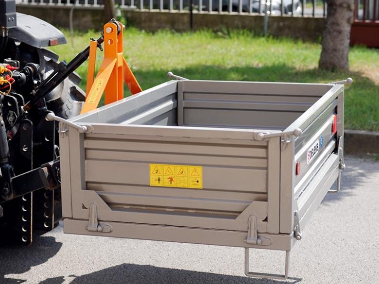 DELEKS T 1400 lenyítható oldalú szállító láda - Starex Pro Kft.