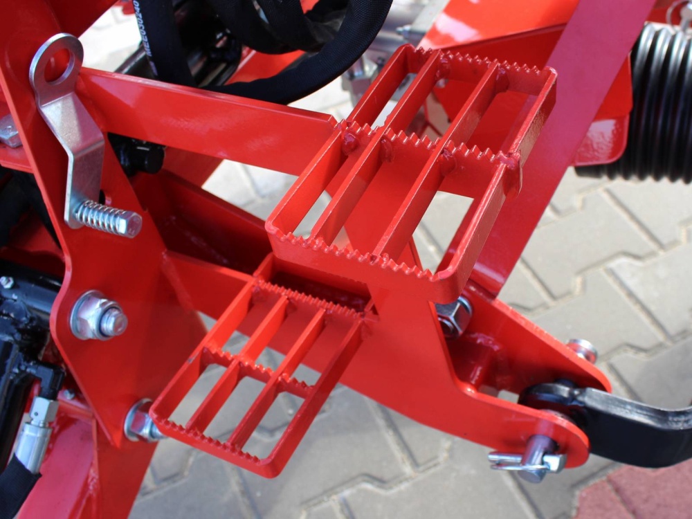 STAREX&nbsp;AS 95&nbsp;árokásó adapter&nbsp;-&nbsp;Starex Pro Kft.