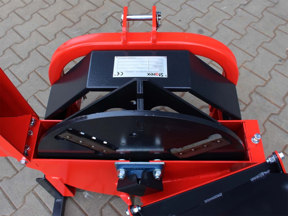 STAREX&nbsp;AX 5&nbsp;ágaprító kardán hajtású 130 mm vágási átmérővel&nbsp;-&nbsp;Starex Pro Kft.