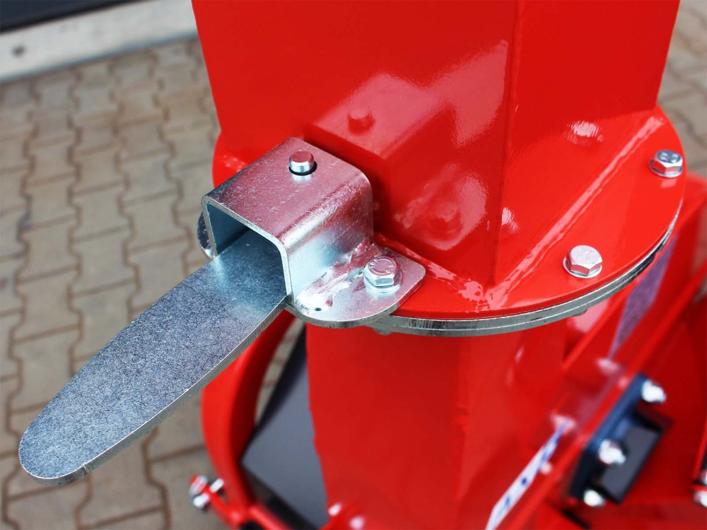 STAREX&nbsp;AX 5&nbsp;ágaprító kardán hajtású 130 mm vágási átmérővel&nbsp;-&nbsp;Starex Pro Kft.